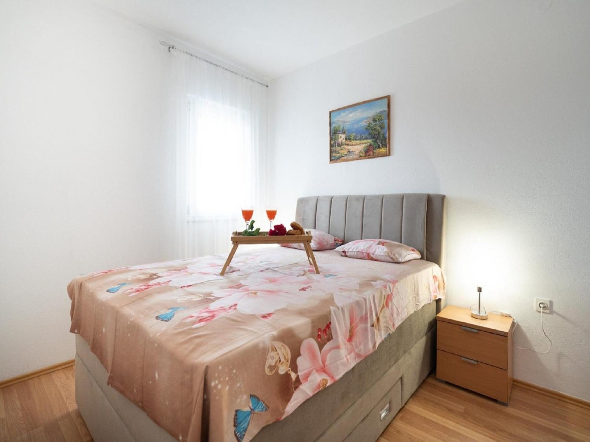 Apartments Milic - One Bedroom Apartment With Sea View And Terrace Gornji Karin Exteriör bild